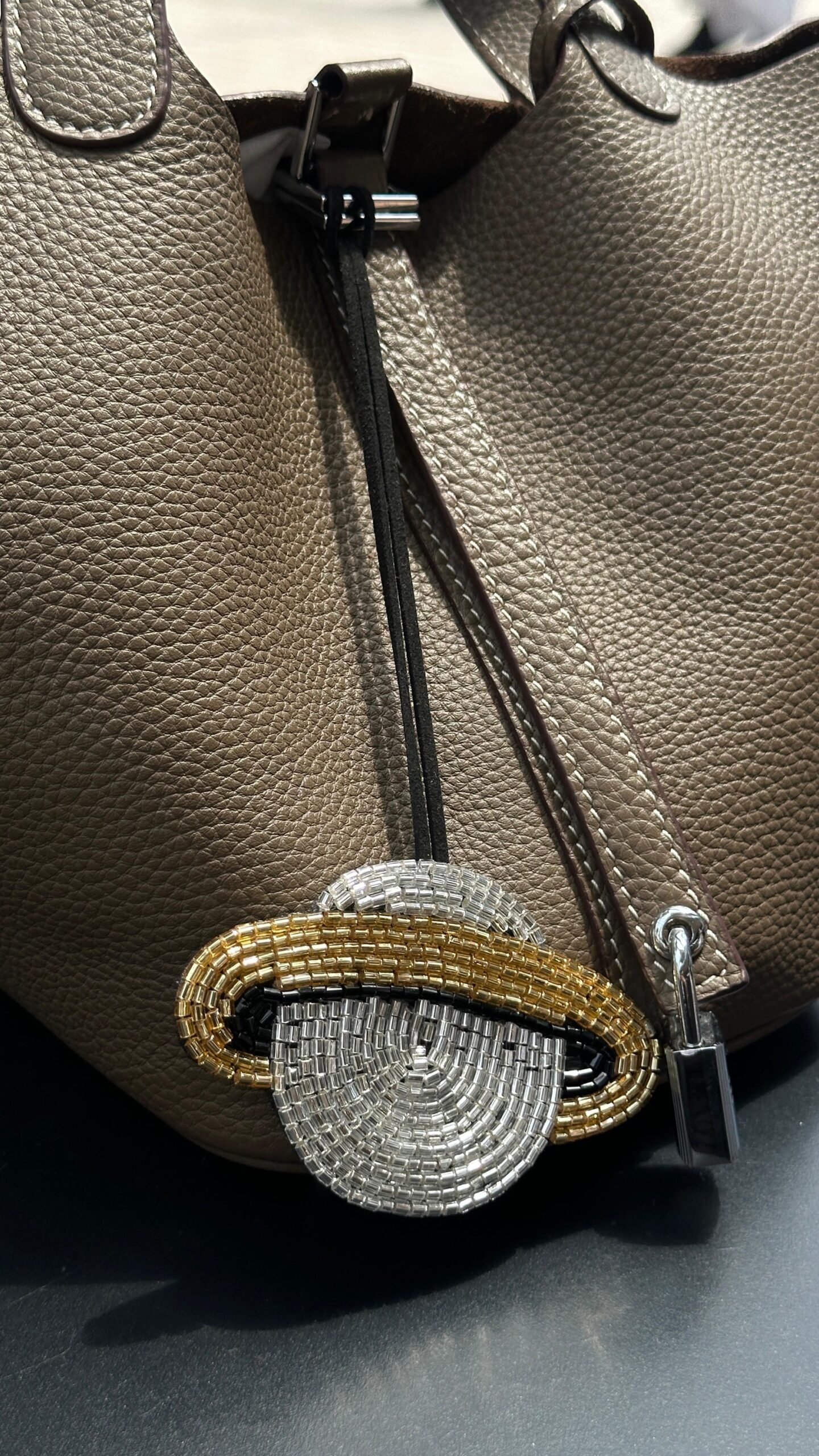 10fc6458-3bb8-4c8a-a540-7346bcf5dae2