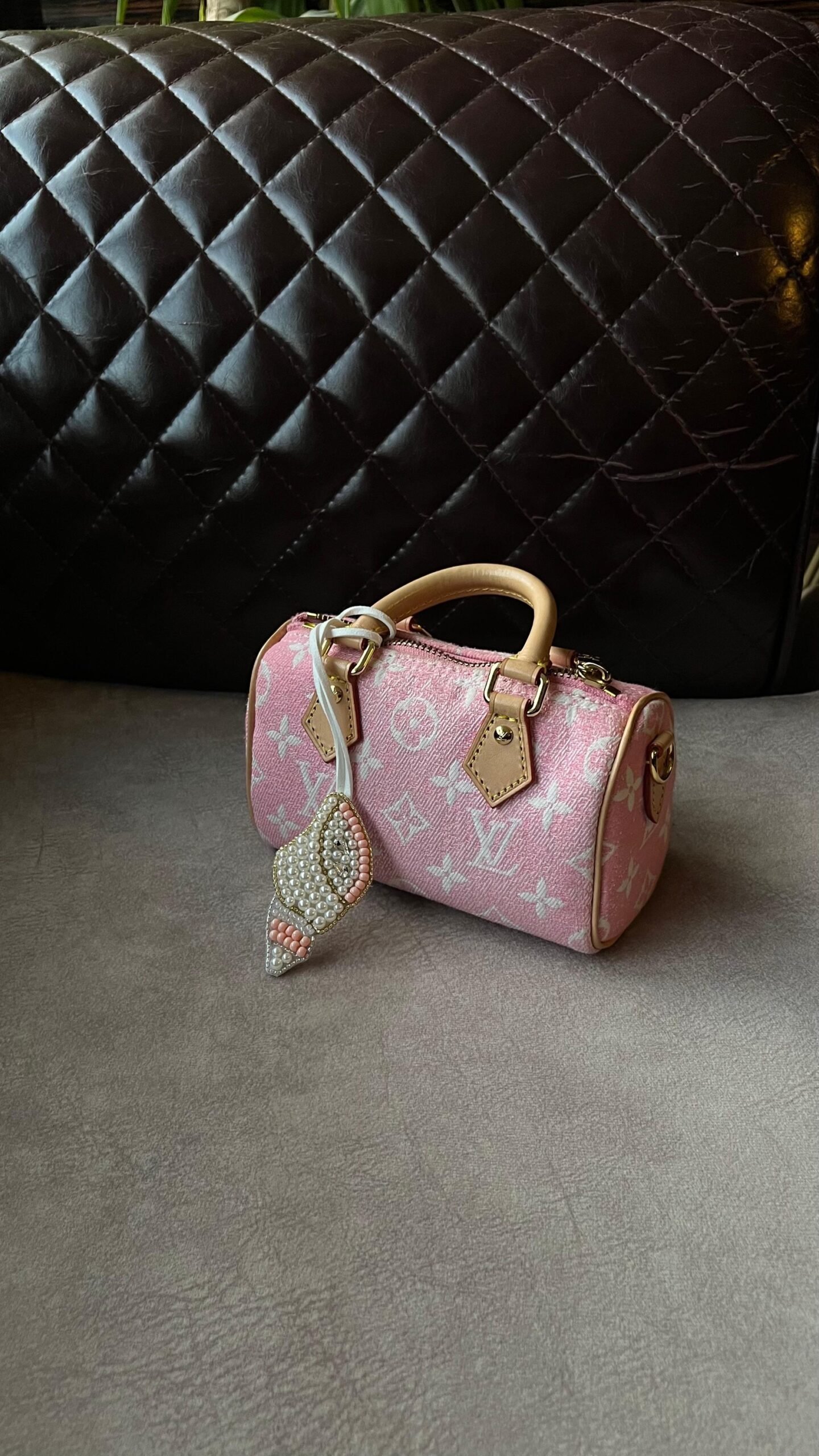 a348b04e-b26f-436a-8360-3de91c22b6d8